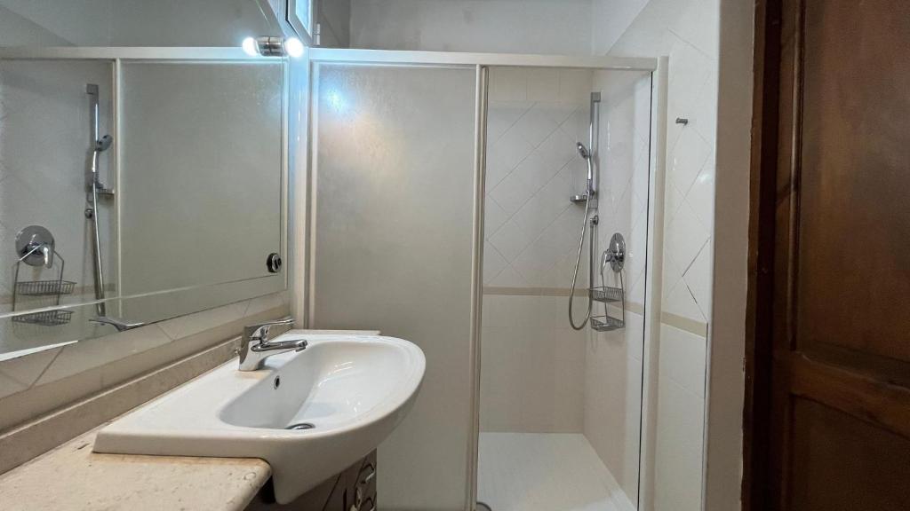 Appartement Attico Con Terrazza Santa Cecilia à Rome Extérieur photo