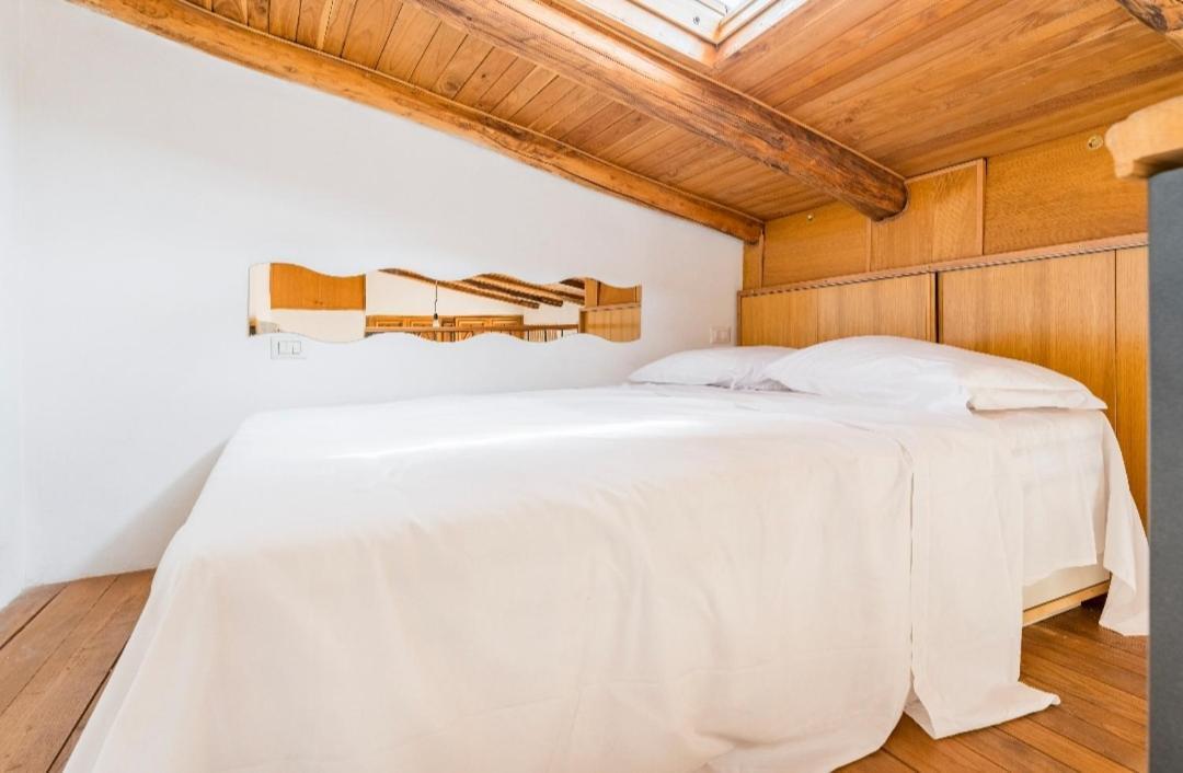 Appartement Attico Con Terrazza Santa Cecilia à Rome Extérieur photo
